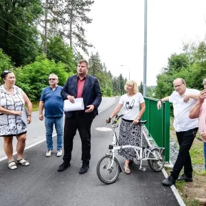 Z centra Plzně na Lochotín se i na kole dostaneme bezpečně