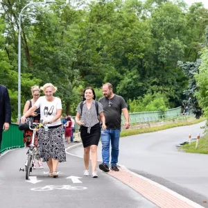 Z centra Plzně na Lochotín se i na kole dostaneme bezpečně