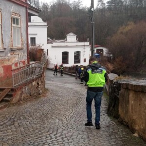 Ve Stříbře se sesunula část historické hradby