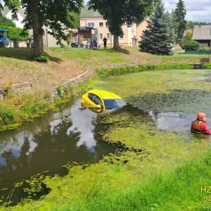 Kdepak to parkuješ, autíčko?
