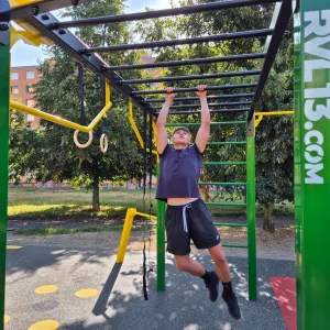 V Plzni Bolevci vyrostlo nové workoutové hřiště