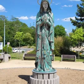 FN Plzeň má svoji Madonu nemocných