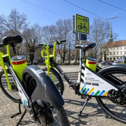 Obliba sdílených elektrokol roste