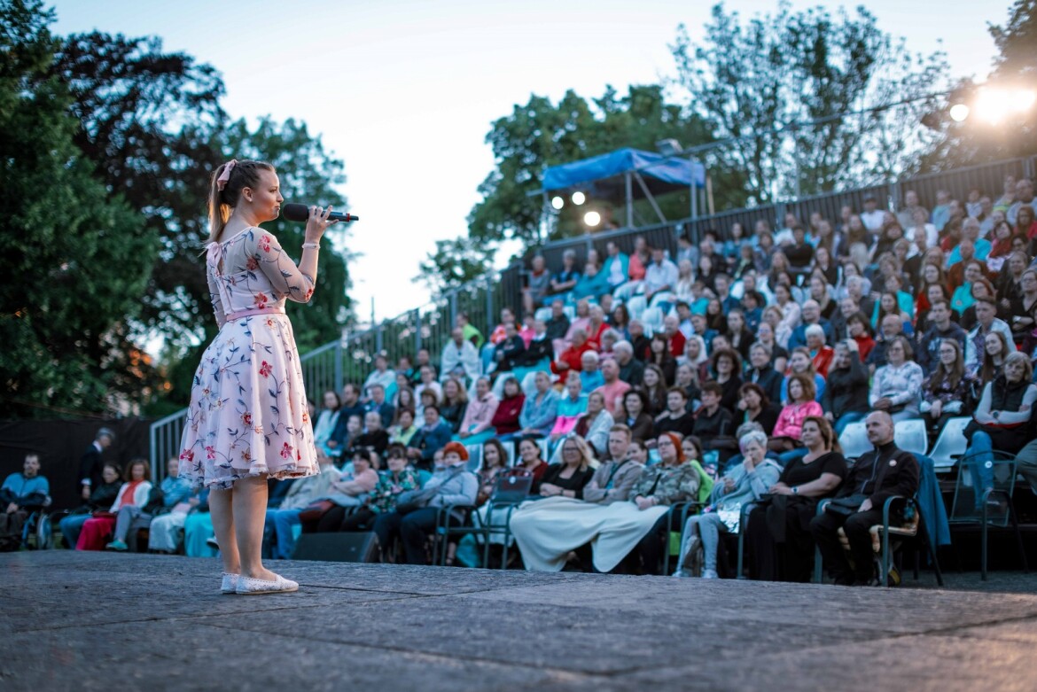 Divadelní léto zahájí v Proluce večer plný muzikálových hitů