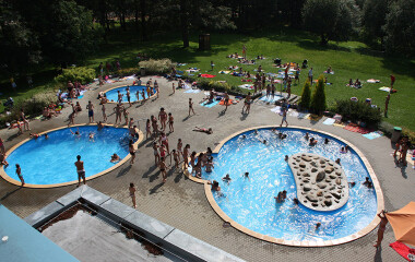 Aš plánuje opravy městského bazénu