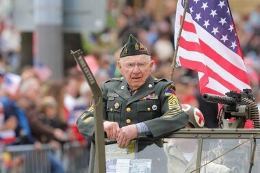 Plzeň uctila památku amerického veterána George Thompsona