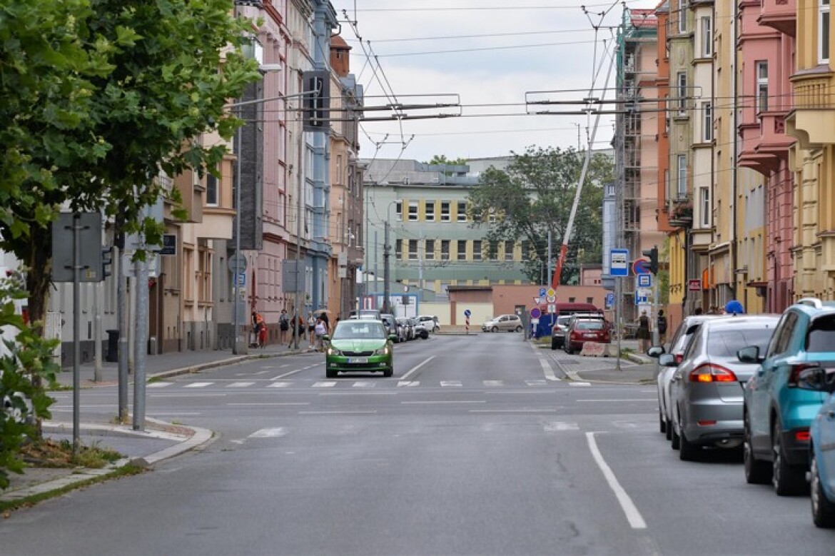 S prázdninami v Plzni končí řada dopravních omezení