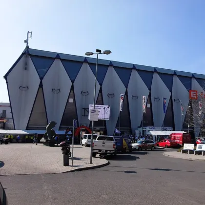 Hokejový stadion v Plzni slaví!