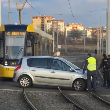 Auto v Plzni si opět hrálo na tramvaj