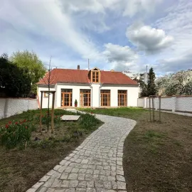 Jubilejní desáté Plzeňské dvorky pozvou na nová místa