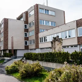 Fakulta ekonomická ZČU otevírá 2. kolo přijímacího řízení do Chebu