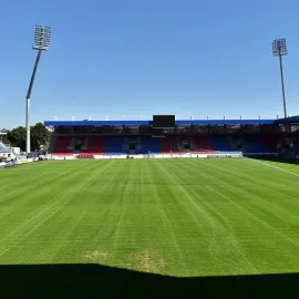 Fotbalová Plzeň má supermoderní trávník